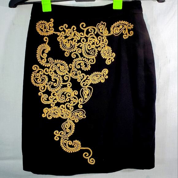Floreat Dresses & Skirts - Floreat skirt black cool design women's size 0